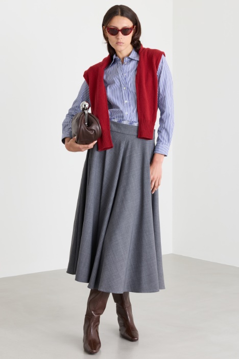 Camicia in popeline con taschino ricamato - Intrend