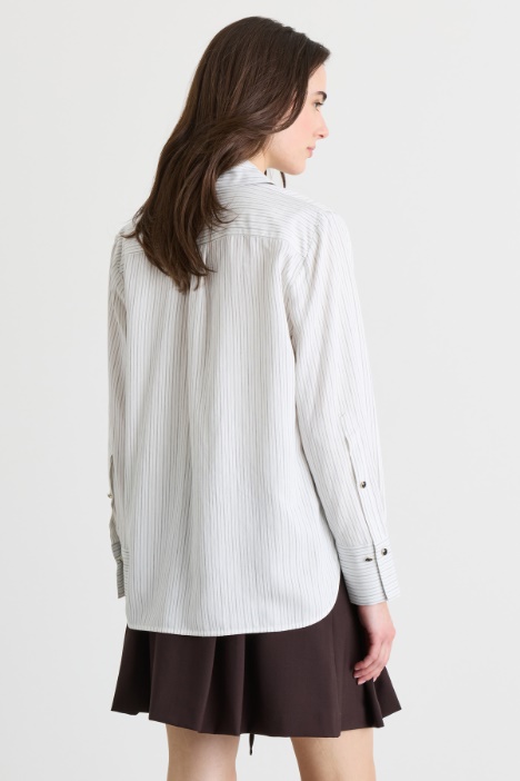 Camicia in twill con spacchi