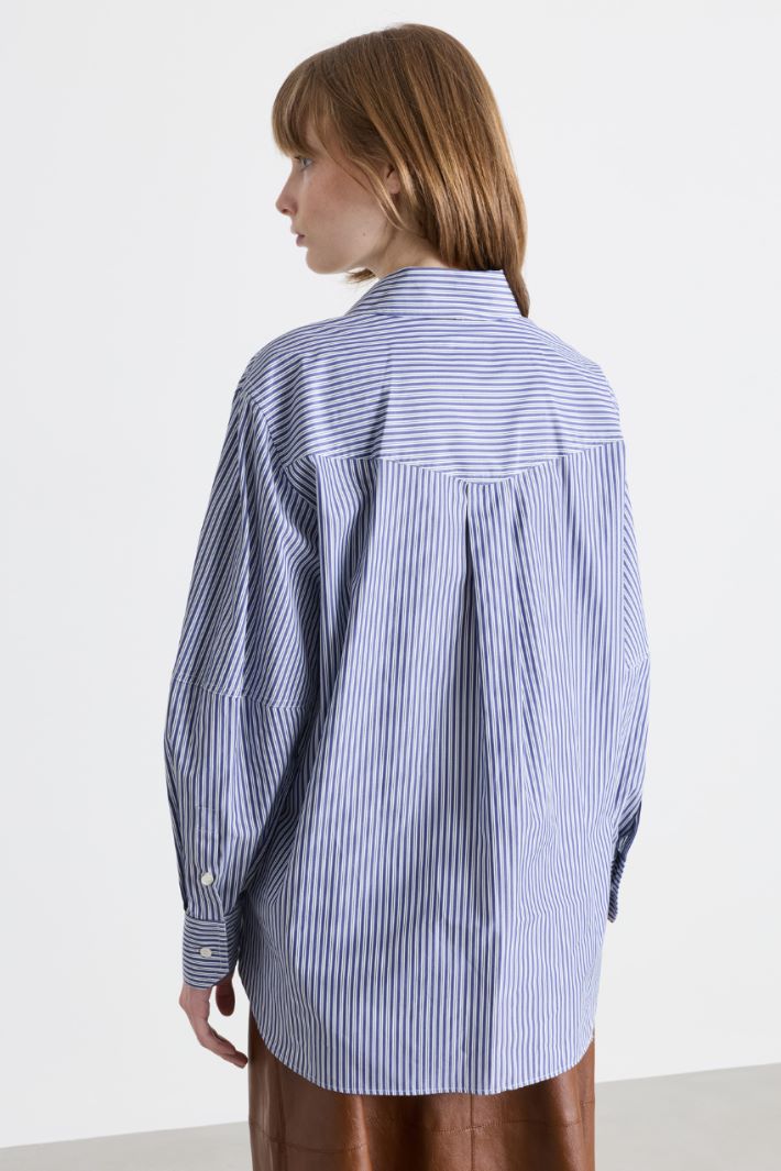 Camicia con cravatta e fiore - BLU BIANCO - Intrend - 4