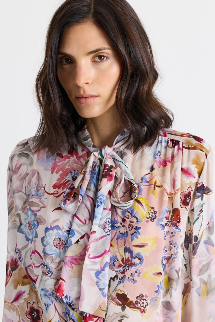 Blusa con collo a foulard - ROSA - Intrend - 2