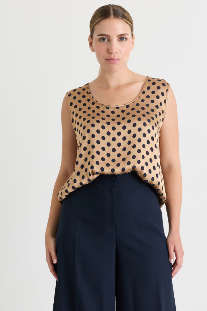 Top in raso a pois - CAMMELLO NERO - Intrend - 2