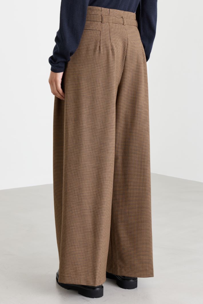 High-waisted belted trousers - BROWN - Intrend - 4