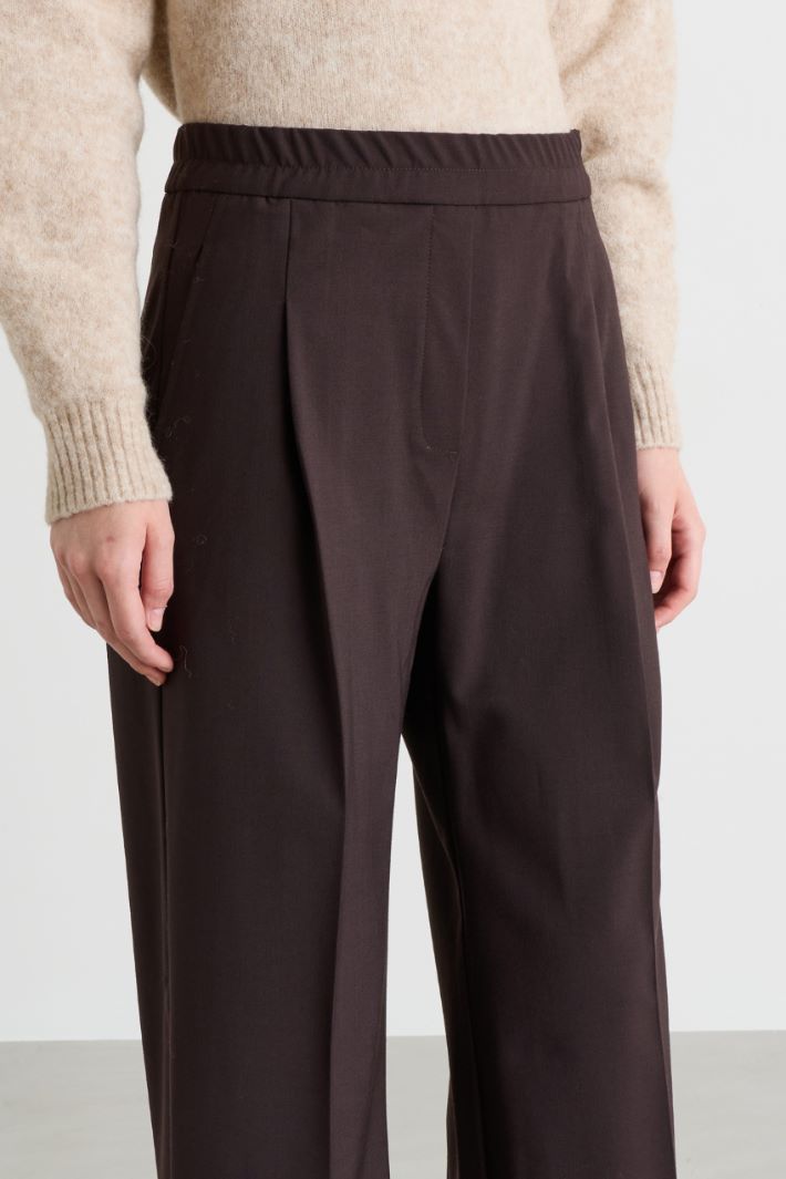 Elasticated-waist trousers - BROWN - Intrend - 3