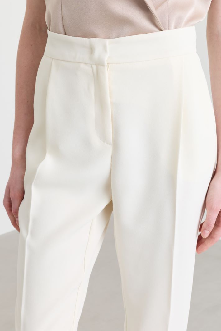 Pantalone con pieghe - BIANCO - Intrend - 3