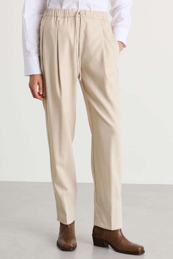 Slim-fit drawstring trousers - BEIGE - Intrend - 2