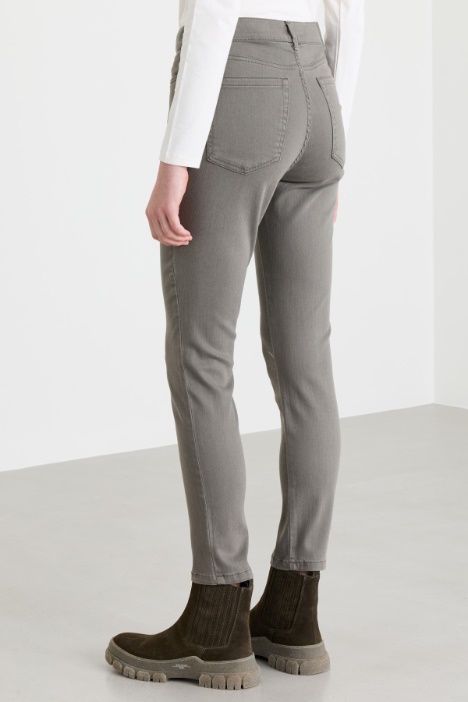 Pantalone skinny in bull stretch