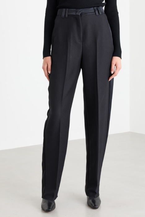 Pantalone barrel in sablé di lana e viscosa