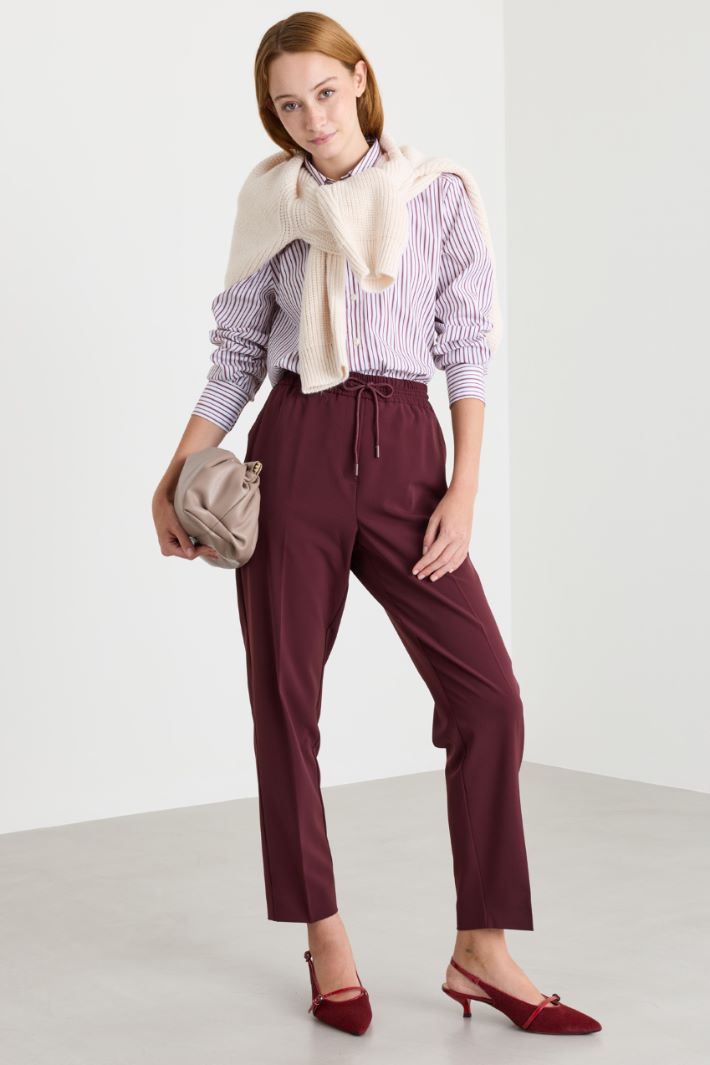 Stretch technical twill joggers - BORDEAUX - Intrend