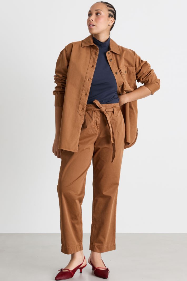 Pantalone con cintura - MARRONE - Intrend