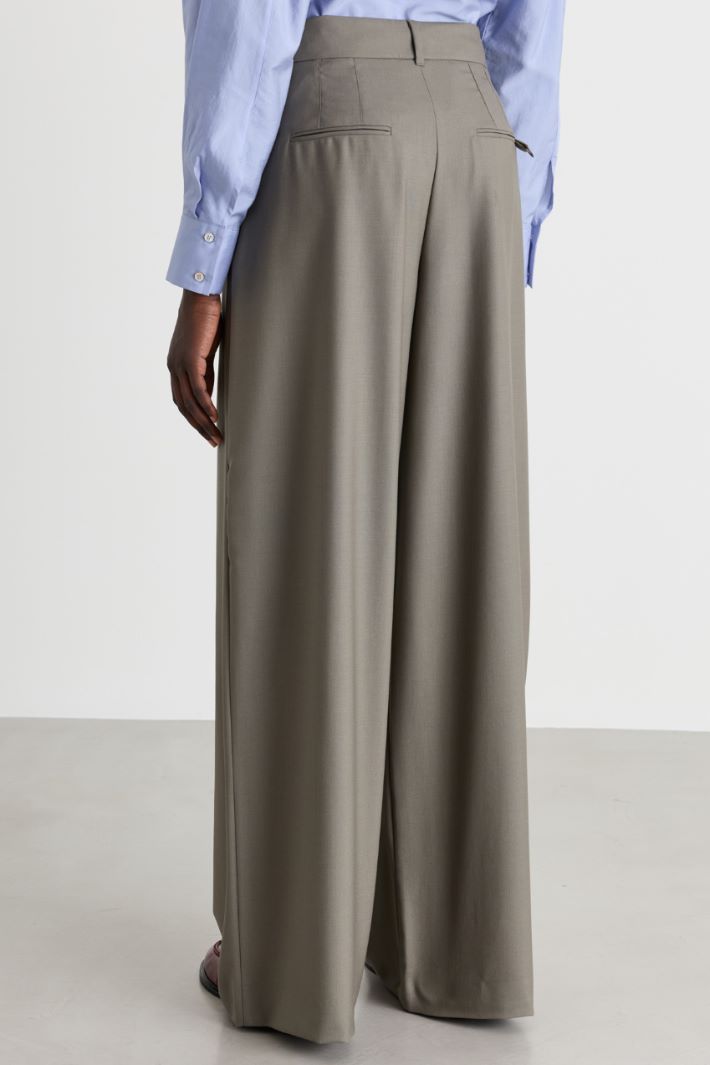 Wide-leg gabardine trousers - GREY - Intrend - 4