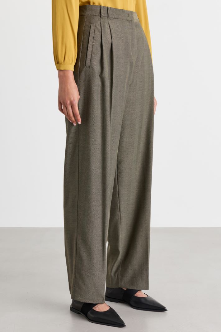 Carrot-fit twill trousers - GREEN - Intrend - 2