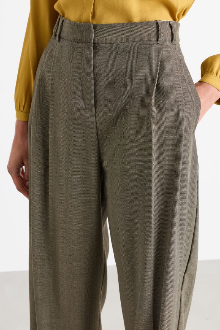 Carrot-fit twill trousers - GREEN - Intrend - 3