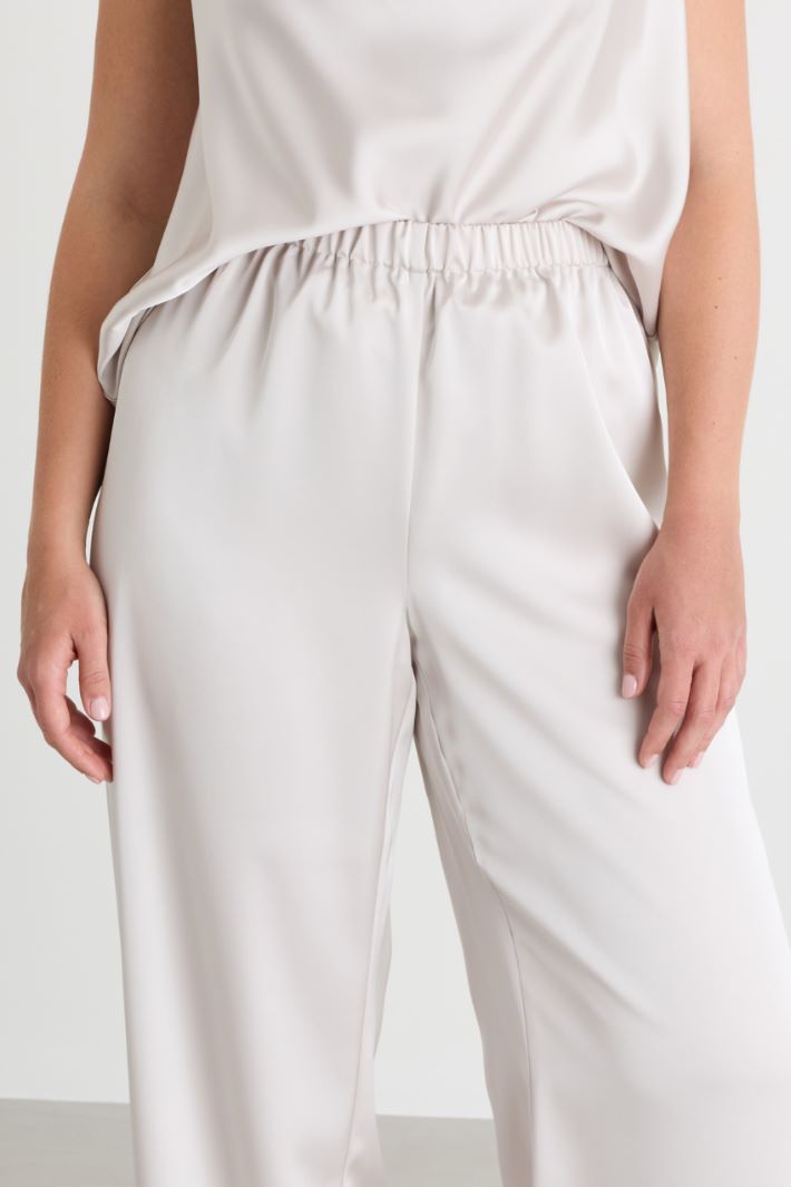 Wide-leg satin trousers - GREY - Intrend - 3