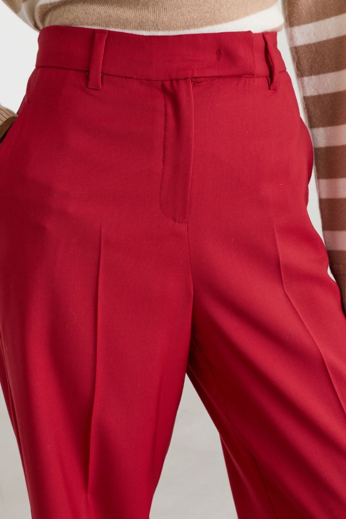 Fluid wide-leg trousers - RED - Intrend - 3