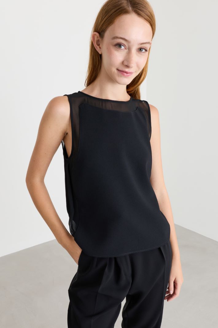 Sleeveless matte satin top - BLACK - Intrend - 2