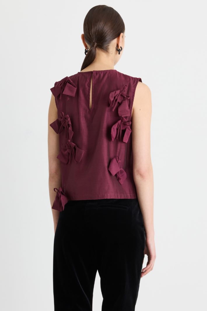 Blusa con fiocchi - BORDEAUX - Intrend - 4
