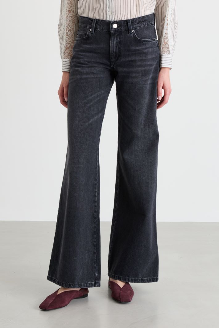 Low-rise wide-leg jeans - BLACK - Intrend - 2
