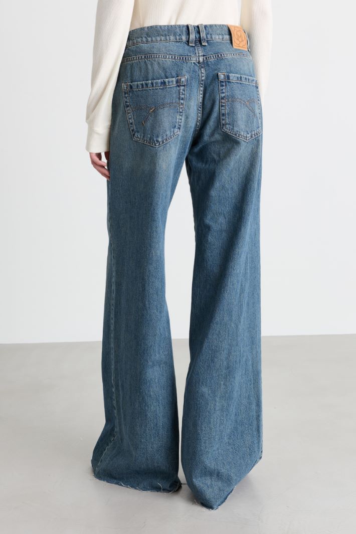 Low-rise wide-leg jeans - BLUE - Intrend - 4