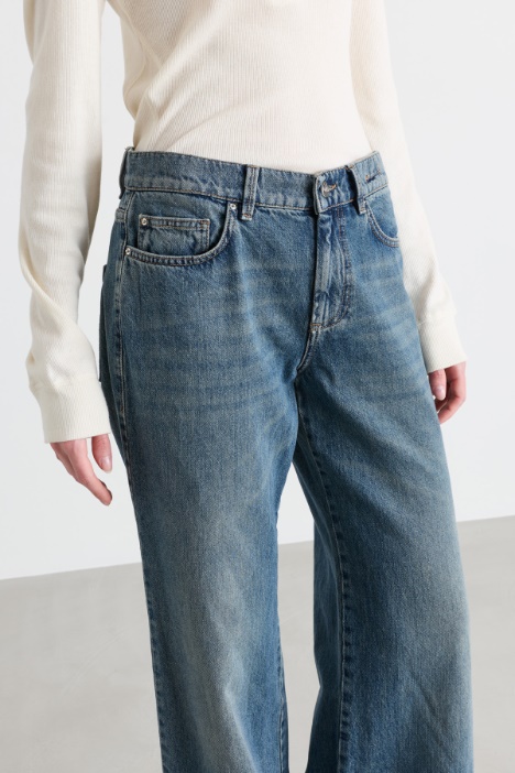 Jeans wide leg a vita bassa