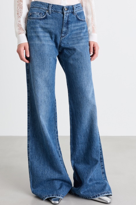 Jeans wide leg a vita bassa