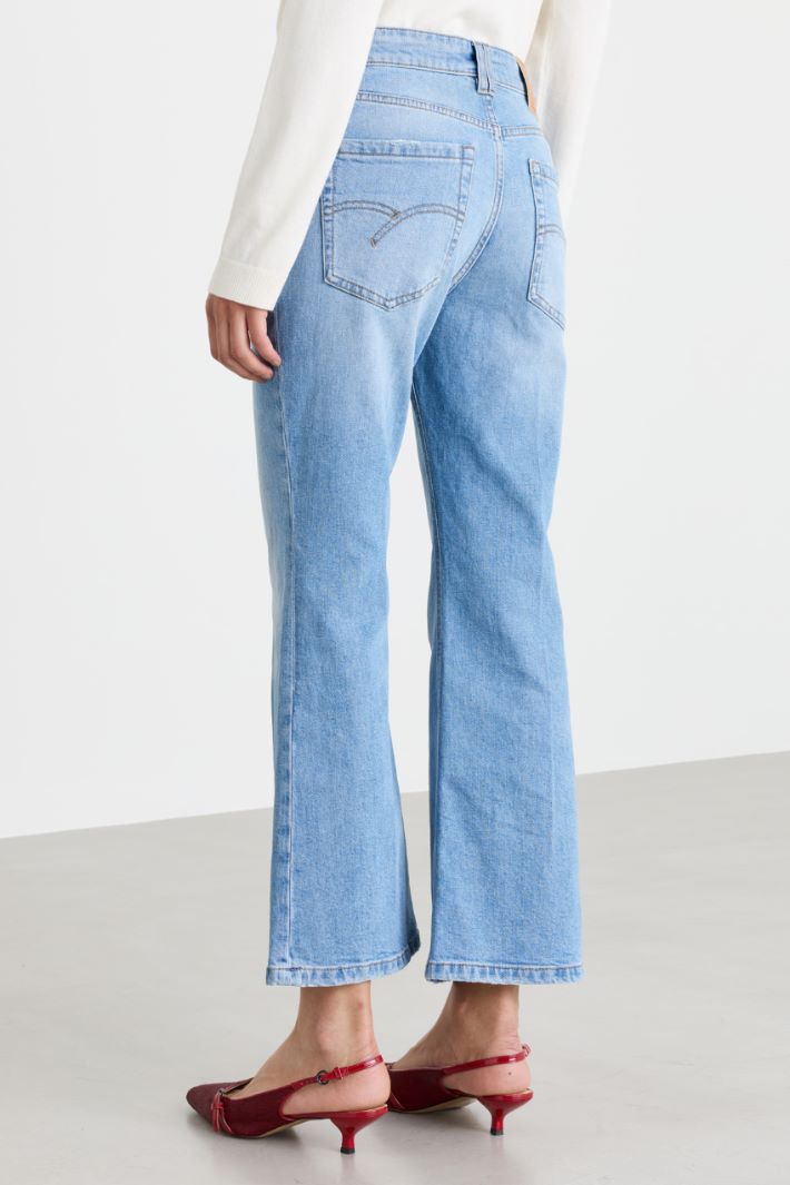 Cropped Flare Jeans - HIMMELBLAU - Intrend - 4
