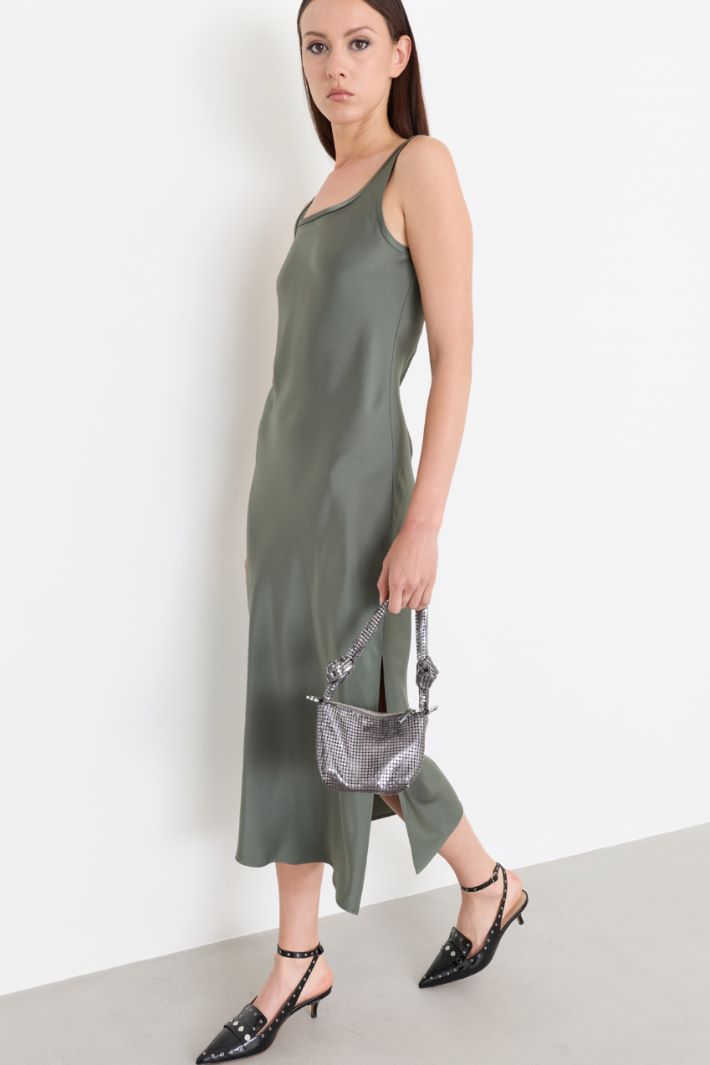 Abito lungo in raso - VERDE - Intrend - 2
