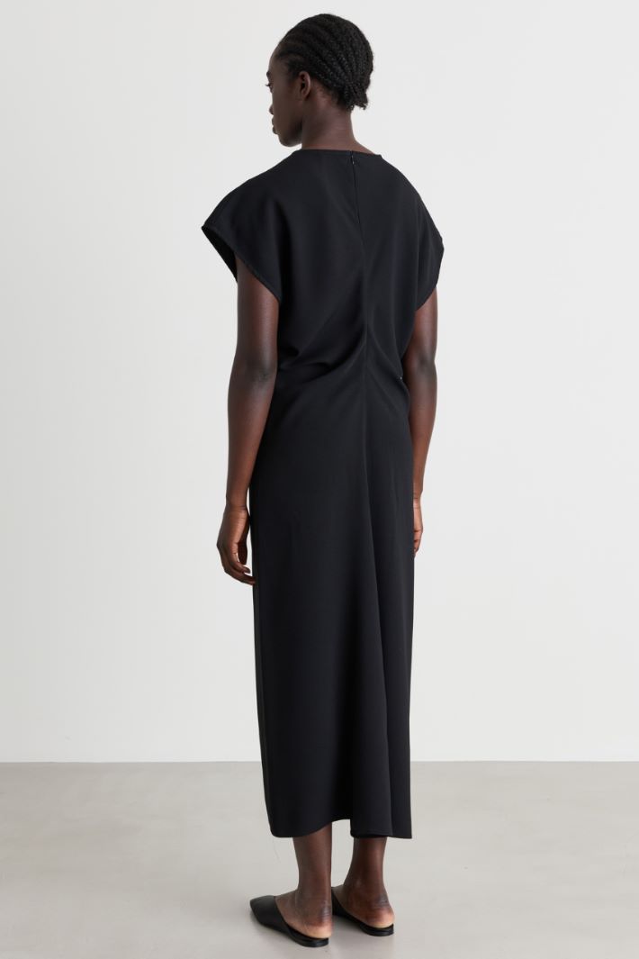 Kimono-sleeve dress - BLACK - Intrend - 4