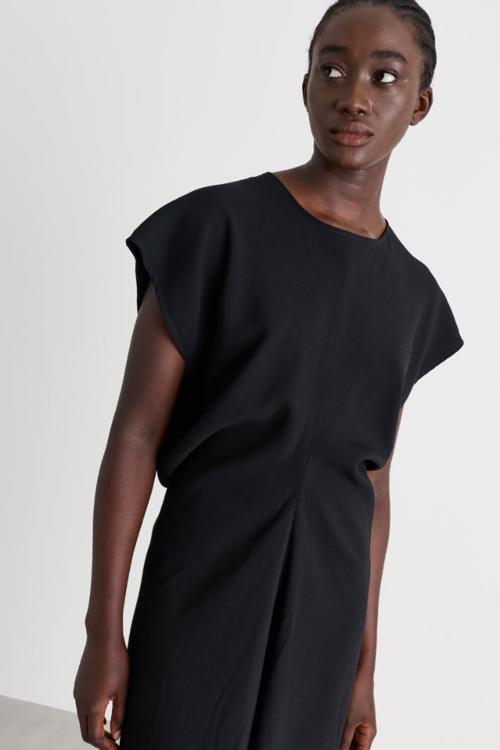 Kimono-sleeve dress - BLACK - Intrend - 3