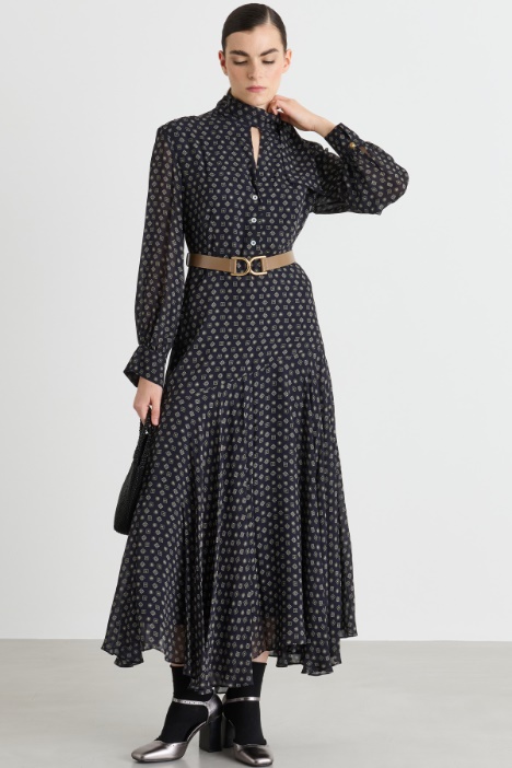 Asymmetric long dress - Intrend