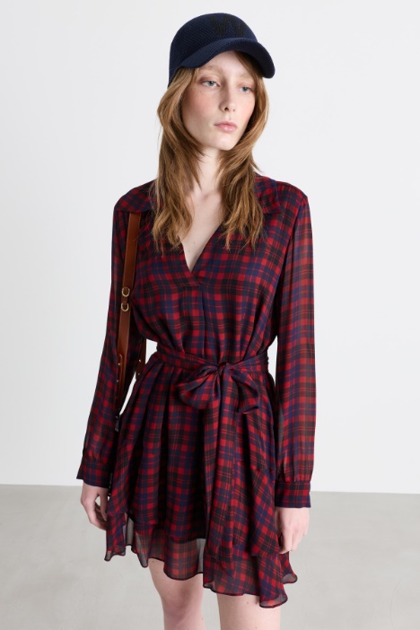 Abito in georgette con balze