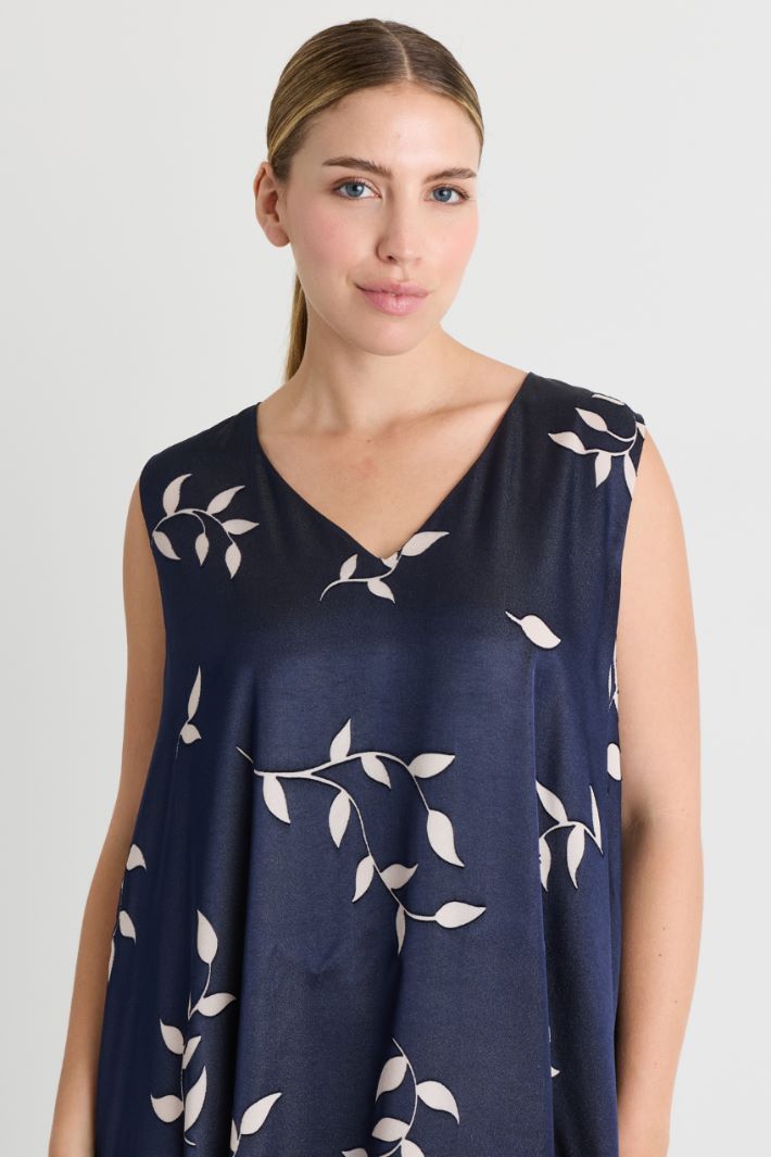 Dévoré satin dress - BLUE - Intrend - 3