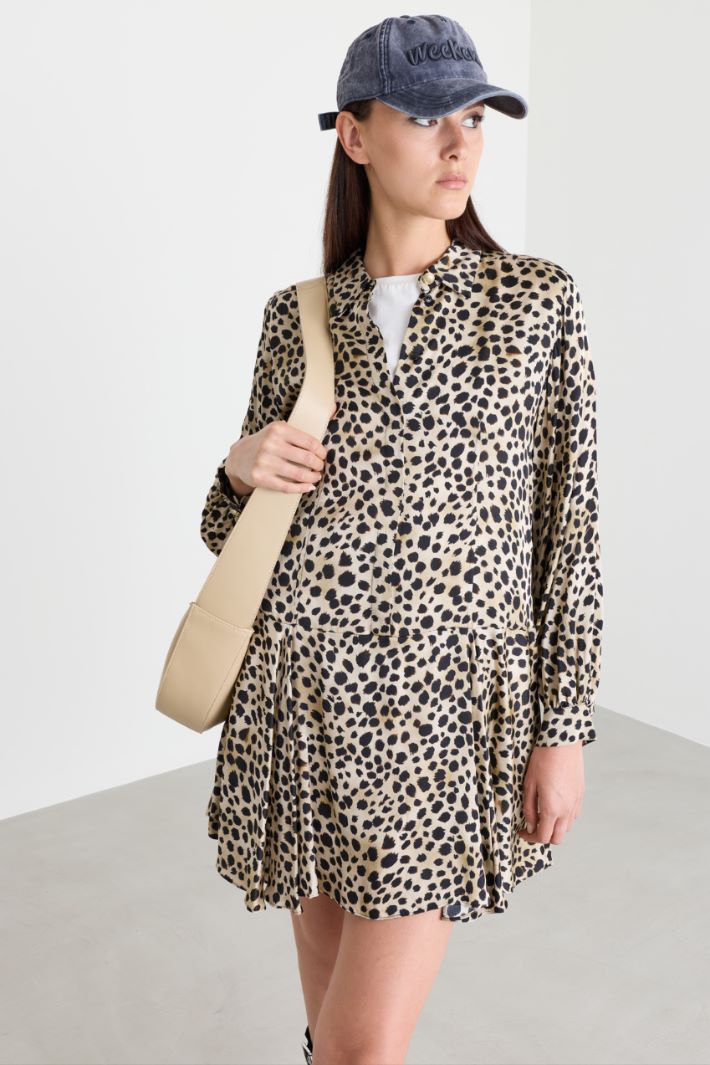 Printed satin shirt dress - ANIMAL - Intrend - 2