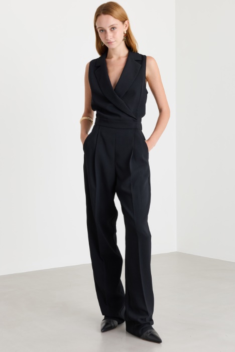Sleeveless jumpsuit - Intrend