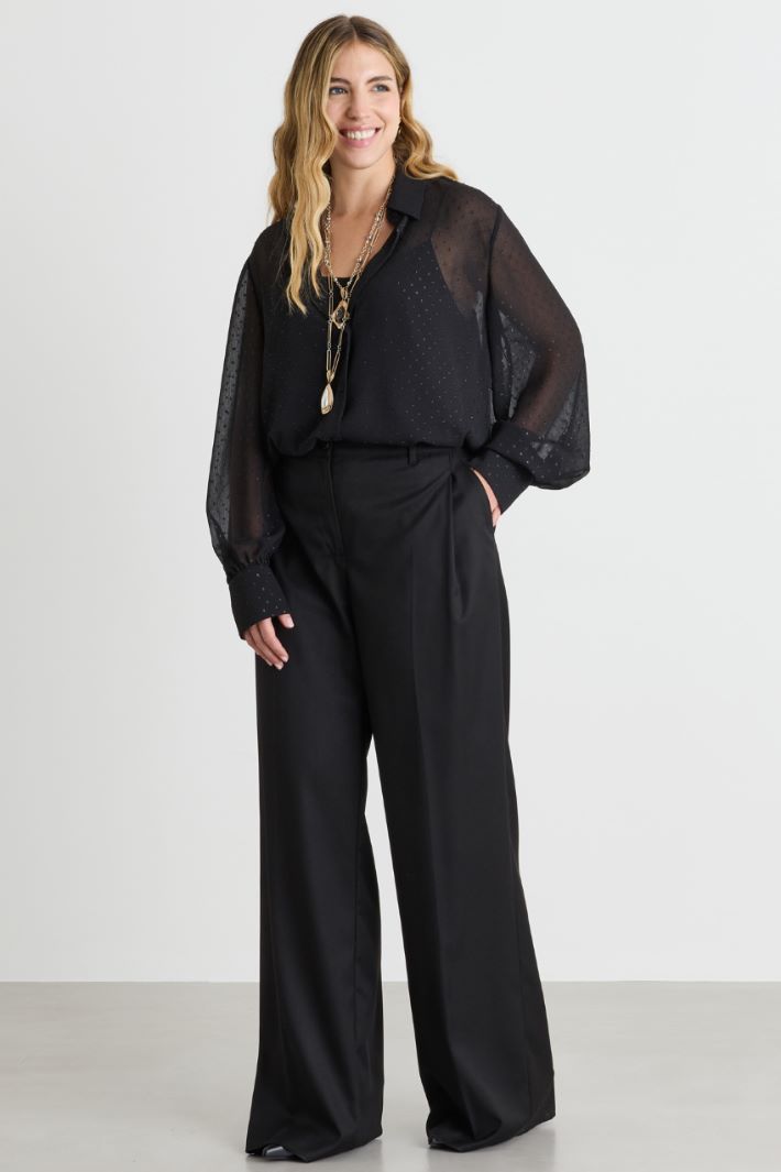 Fil-coupé creponne shirt - BLACK - Intrend