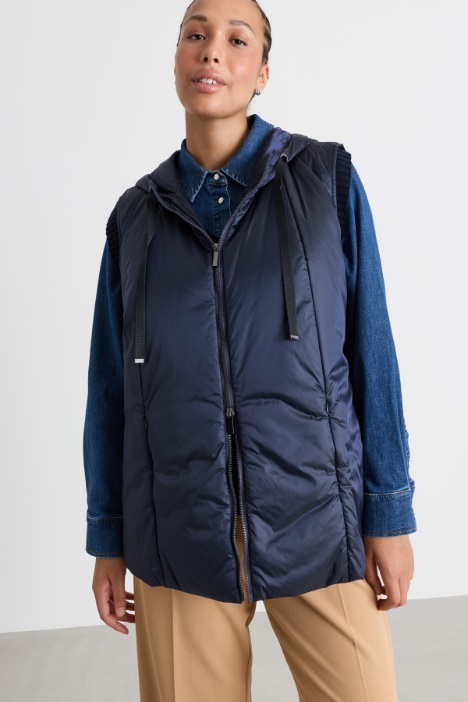 Gilet in tela cangiante antigoccia