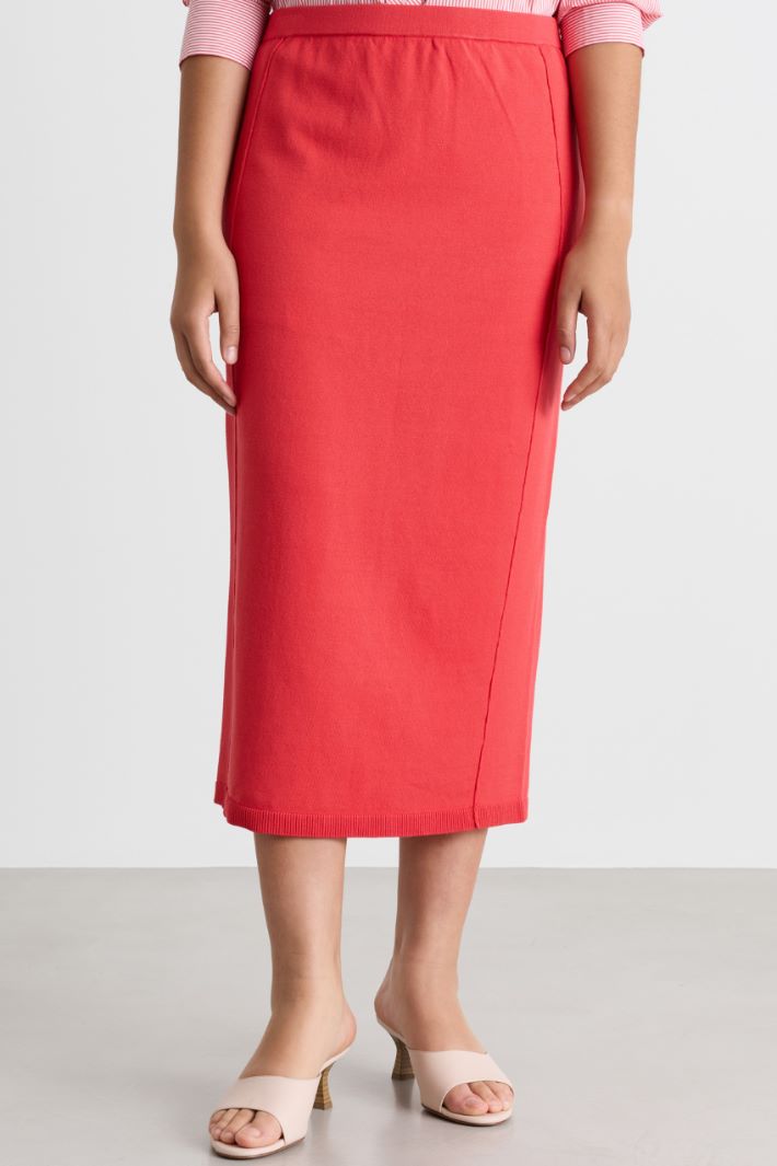 Knitted pencil skirt - RED - Intrend - 2