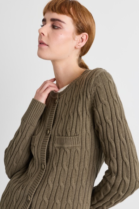 Cardigan a trecce