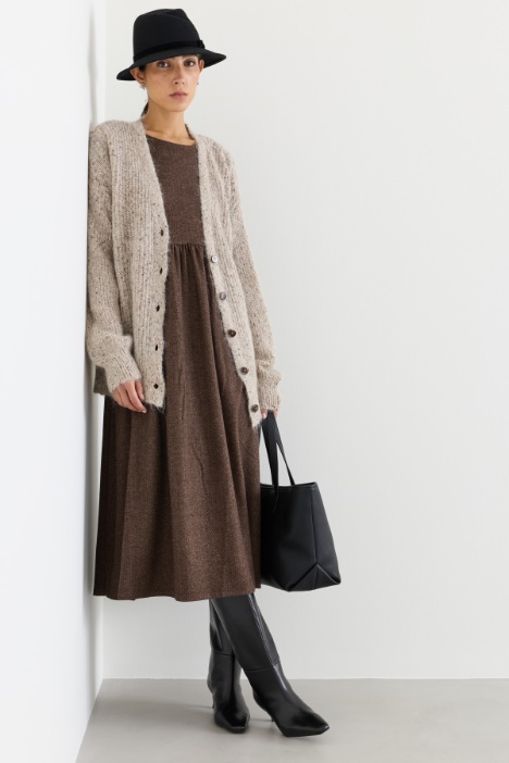 Cardigan in filato bottonato - Intrend
