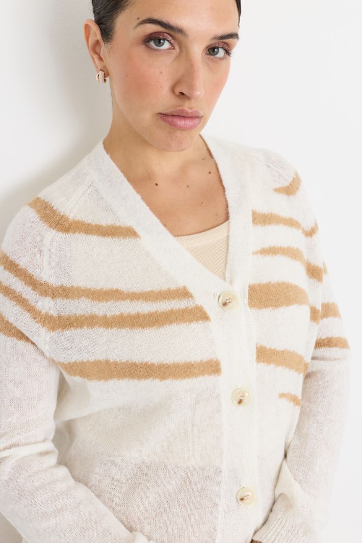 Soft intarsia-knit cardigan - WHITE CAMEL - Intrend - 3