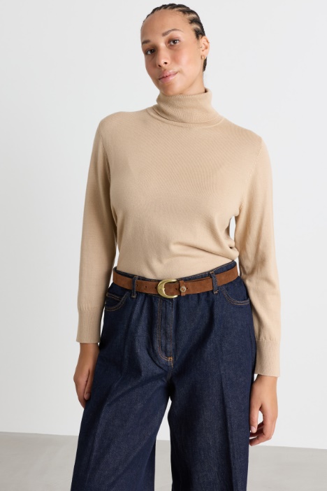 Semi-fitted roll-neck jumper - Intrend