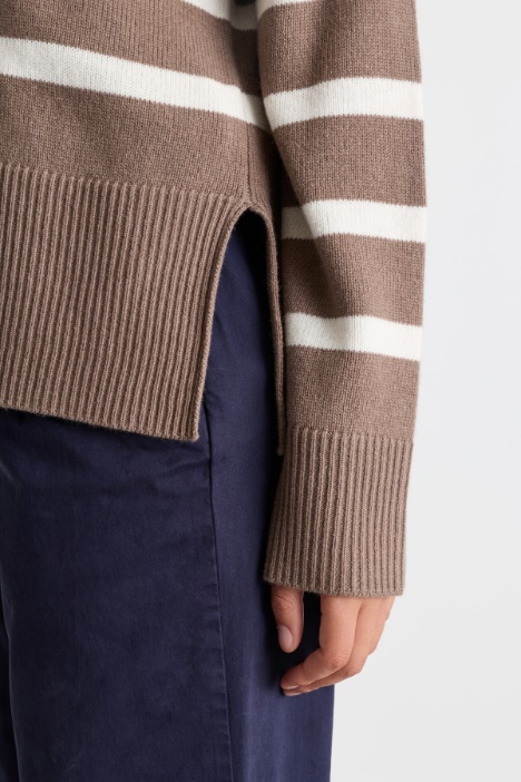 Maglia boxy in pura lana