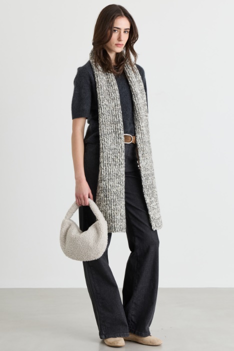 Flauschiger Pullover - Intrend