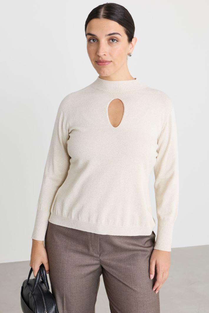Cut-out top - WHITE - Intrend - 2