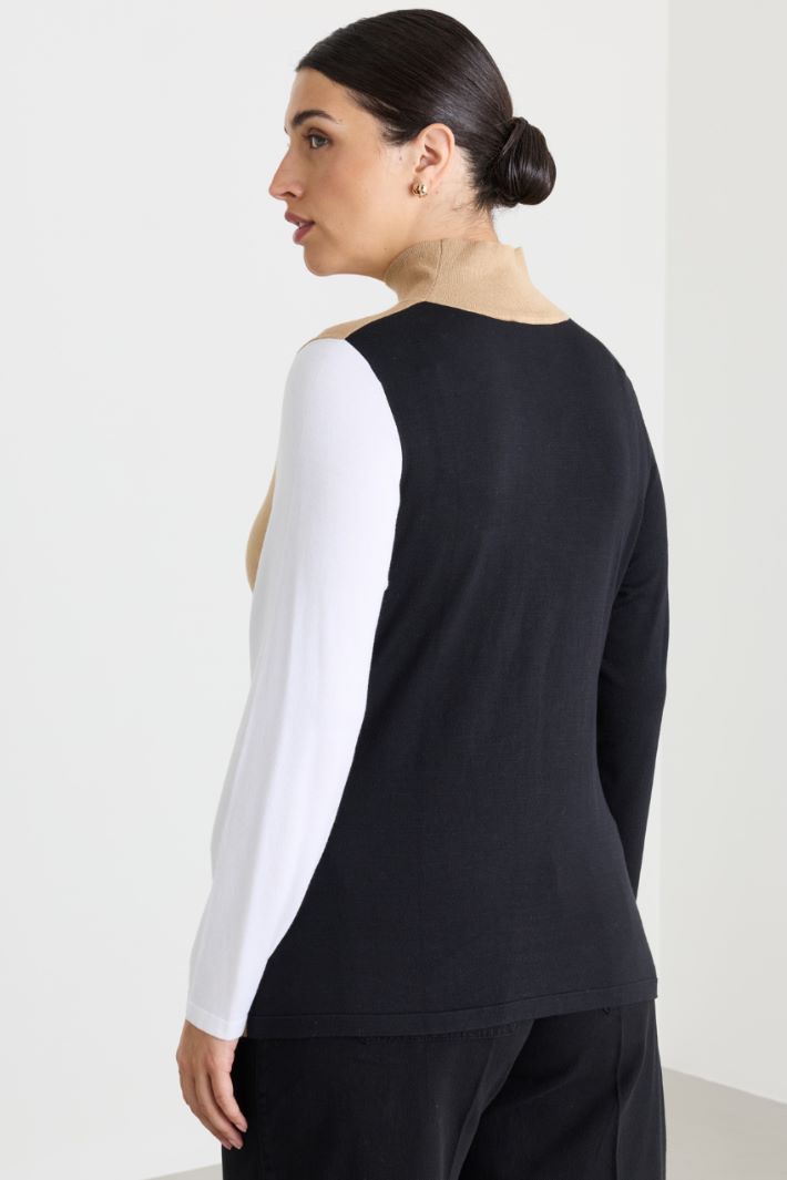 Maglia colorblock a collo alto - CAMMELLO NERO BIANCO - Intrend - 4