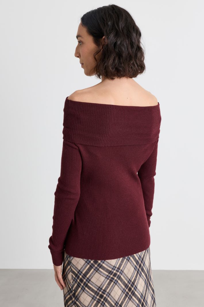 Slim-fit cowl neck jumper - BORDEAUX - Intrend - 4