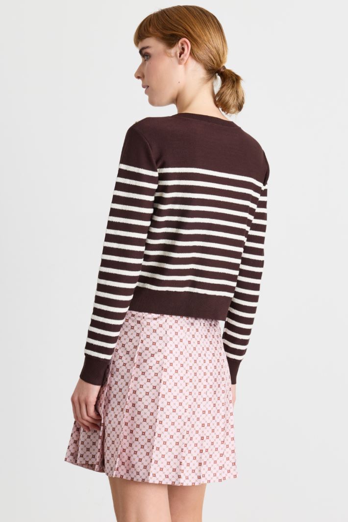 Jumper with enamelled buttons - BROWN - Intrend - 4