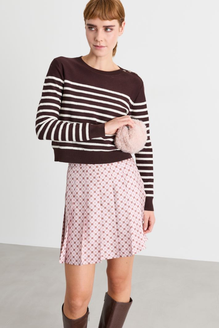 Jumper with enamelled buttons - BROWN - Intrend - 2