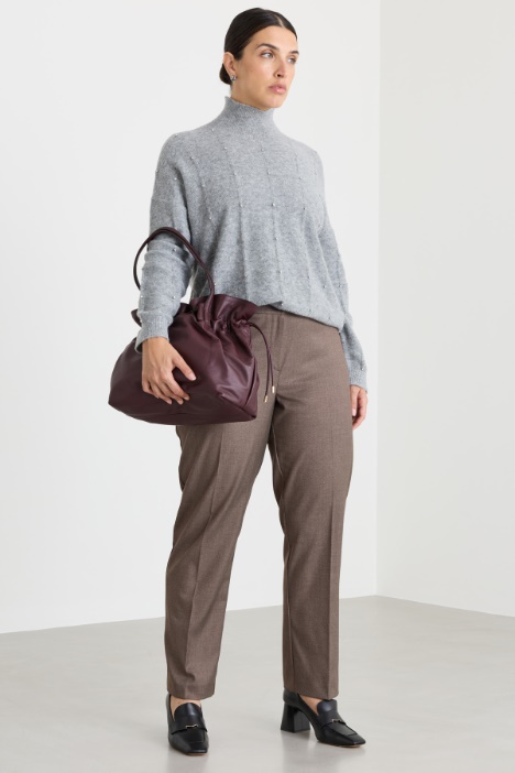 Rollkragenpullover mit Strass - Intrend