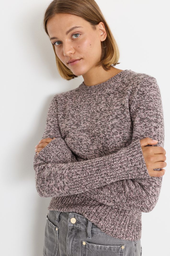 Slim-fit jumper with ribbed detailing - PINK - Intrend - 3