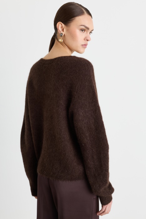 Maglia girocollo boxy in alpaca stretch